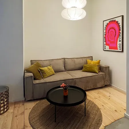 Modern Design 75sq In Mitte * Berlino