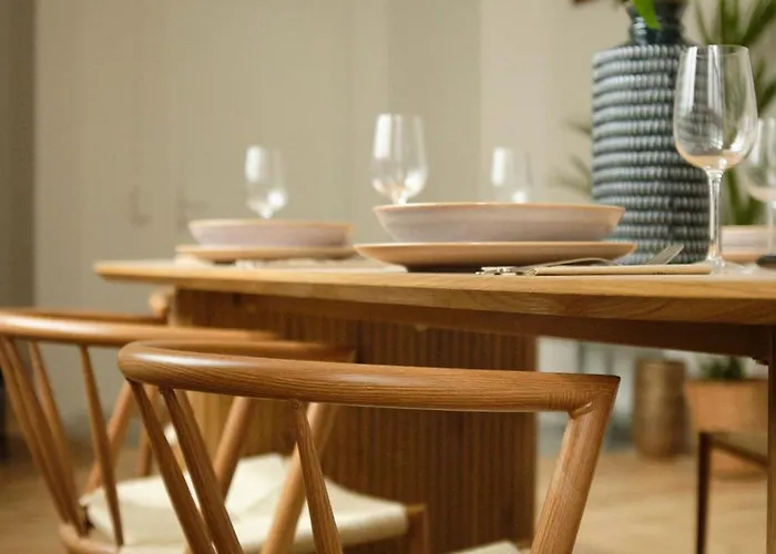 Modern Design 75sq In Mitte