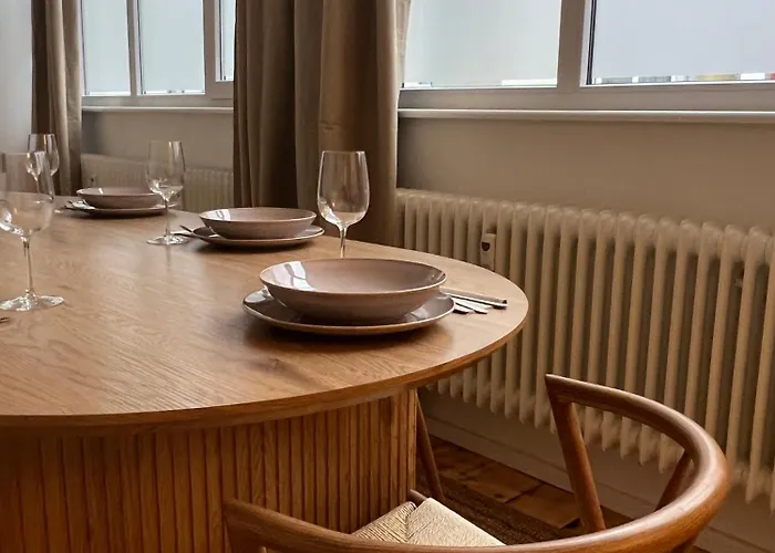 Modern Design 75sq In Mitte *