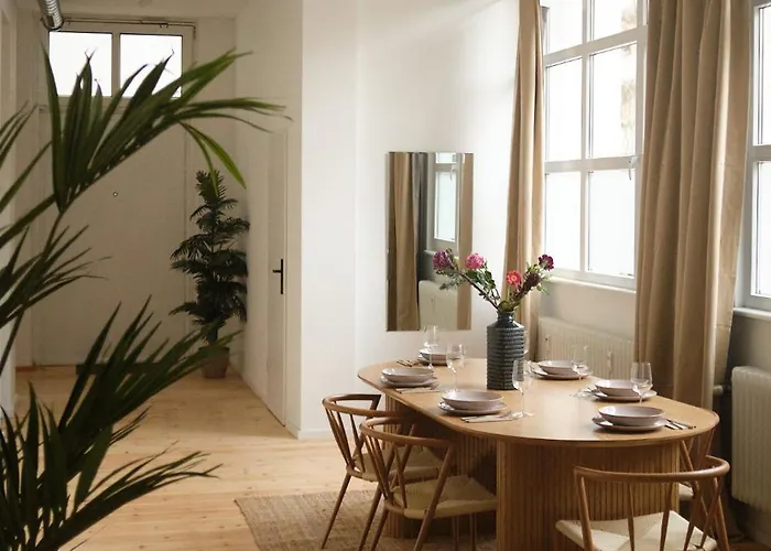 アパート Modern Design 75sq In Mitte ベルリン